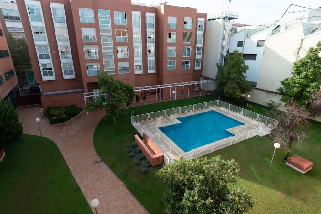 Vivienda Con Zona De Trabajo, Piscina Y Parking Apartamento Madri Exterior foto